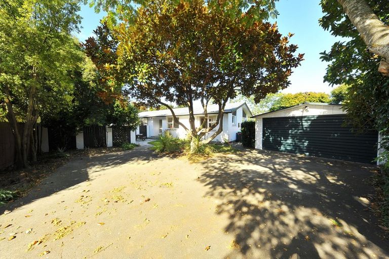 Photo of property in 10 Flower Street, Bryndwr, Christchurch, 8053