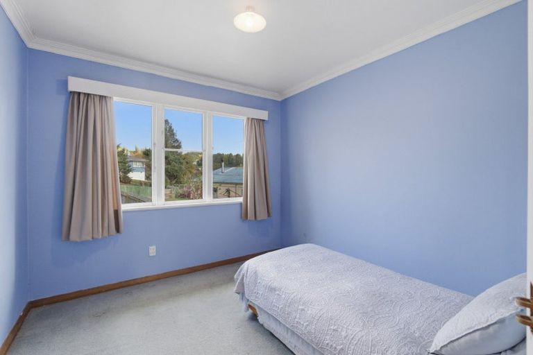 Photo of property in 64 Goldfinch Street, Taihape, 4720