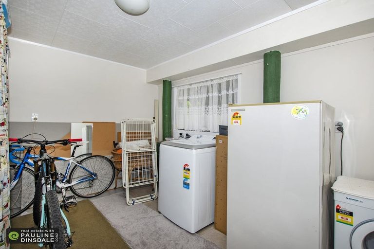 Photo of property in 35 Commins Road, Onerahi, Whangarei, 0110