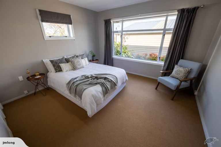 Photo of property in 208 Wairakei Road, Bryndwr, Christchurch, 8053