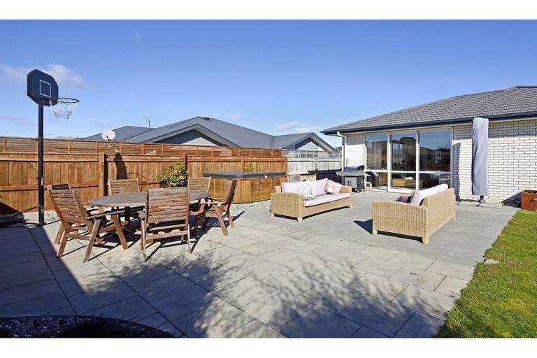 Photo of property in 8 Reserve Lane, Brightwater, 7022