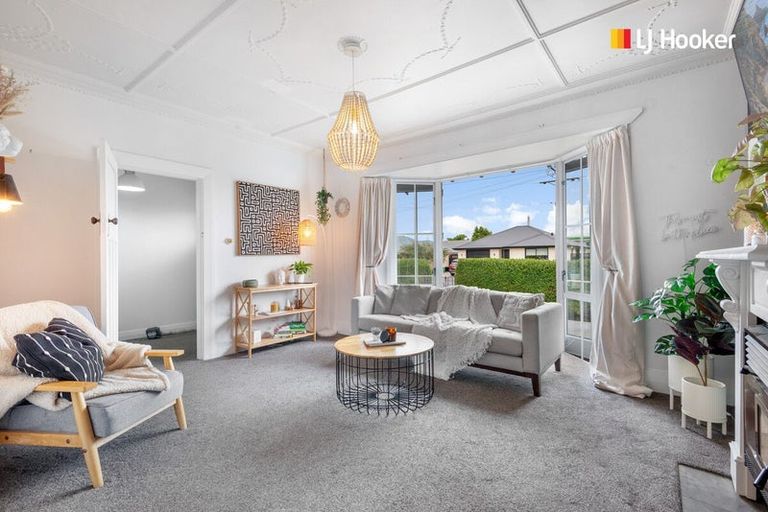 Photo of property in 1 Mure Street, Mosgiel, 9024