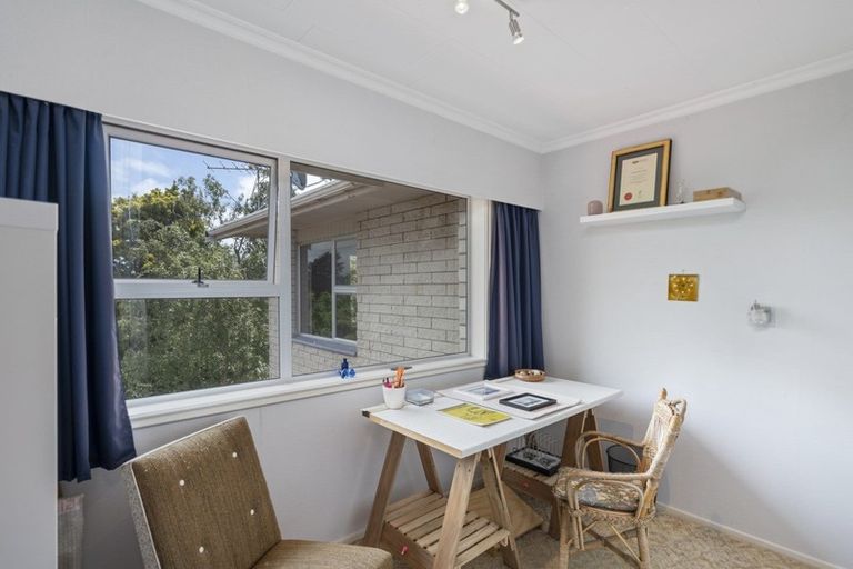 Photo of property in 48a Nevada Drive, Merrilands, New Plymouth, 4312