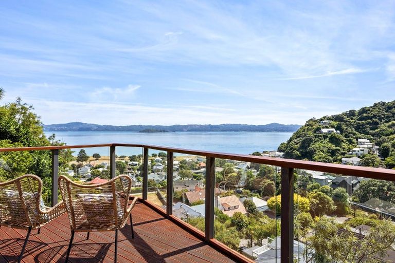 Photo of property in 6 Matai Terrace, Eastbourne, Lower Hutt, 5013