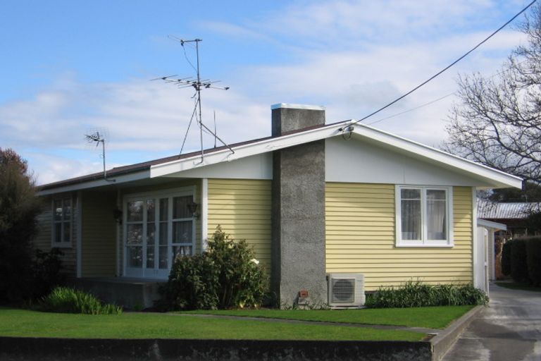 Photo of property in 31 Wavell Crescent, Lansdowne, Masterton, 5810