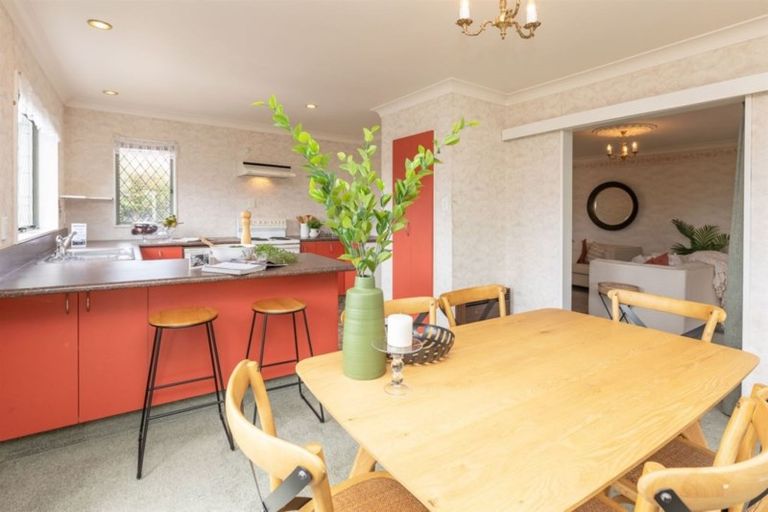 Photo of property in 114c Warwick Street, Feilding, 4702