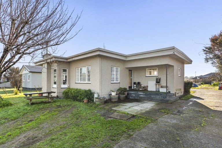 Photo of property in 72 Kent Street, Carterton, 5713