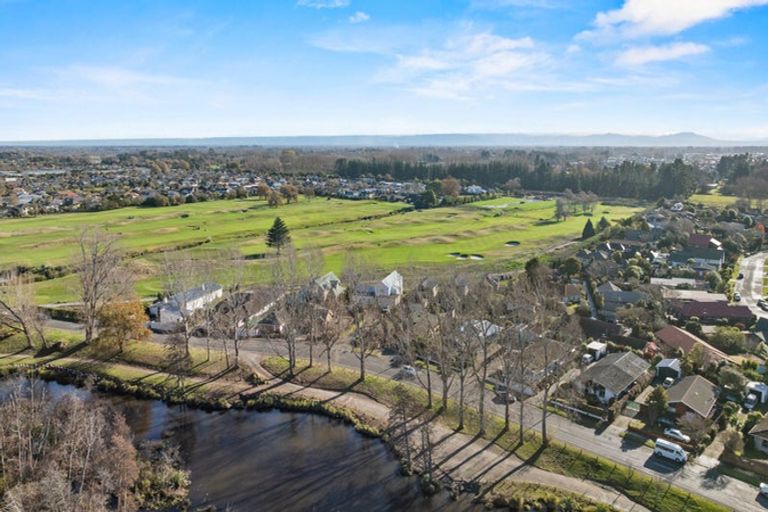 Photo of property in 128 Lake Terrace Road, Burwood, Christchurch, 8061