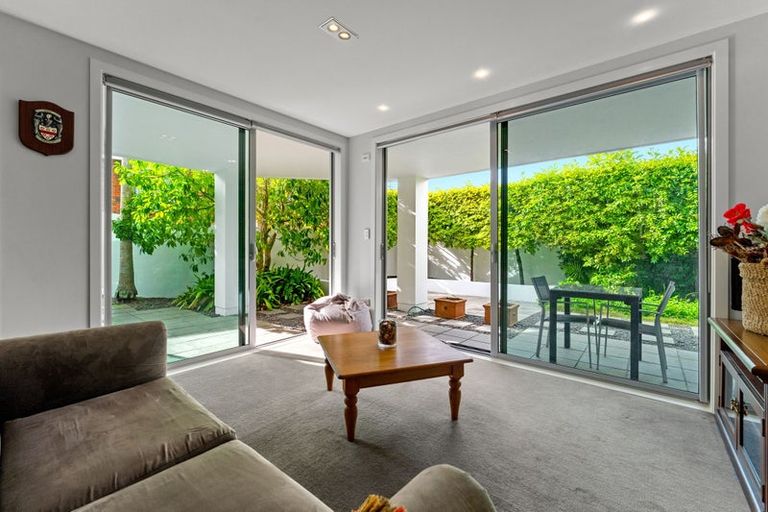 Photo of property in 41 Prospect Terrace, Milford, Auckland, 0620