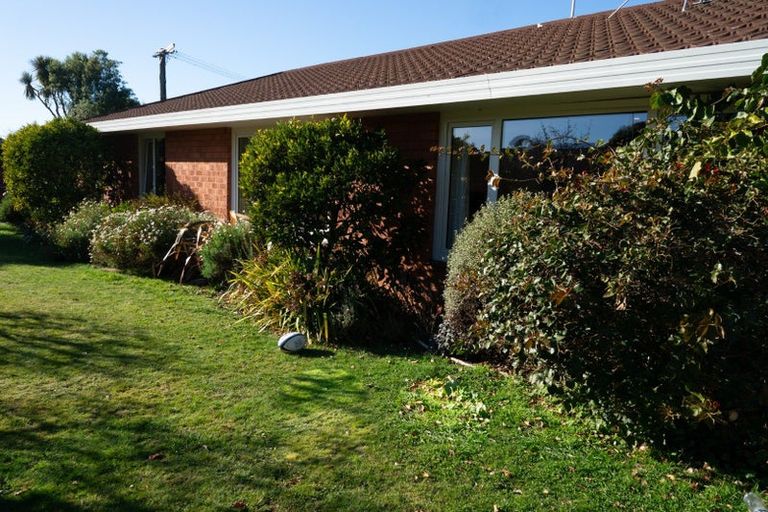 Photo of property in 22 Augusta Street, Redcliffs, Christchurch, 8081