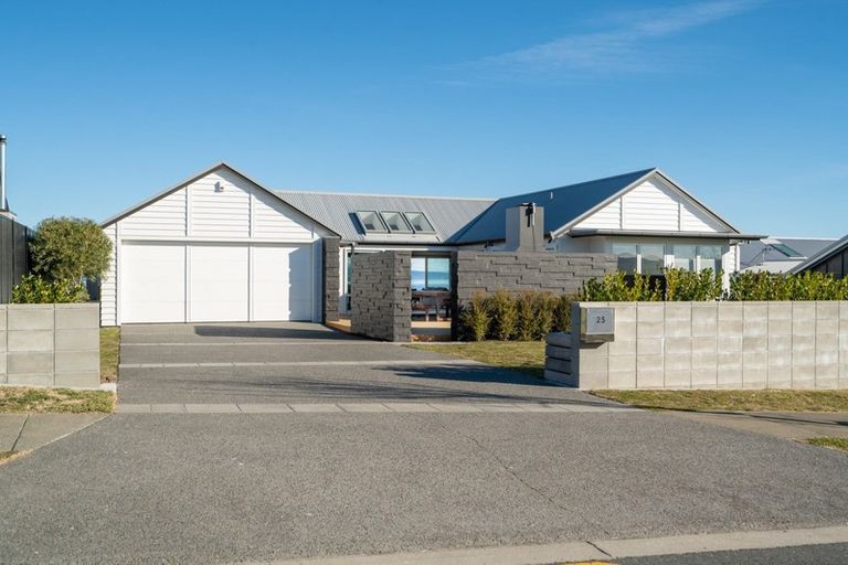 Photo of property in 25 Victory Drive, Wharewaka, Taupo, 3330