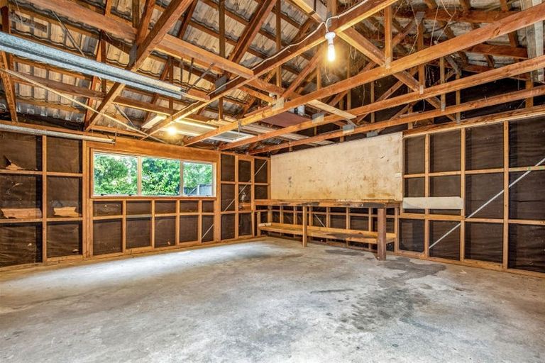 Photo of property in 415a Avonhead Road, Avonhead, Christchurch, 8042