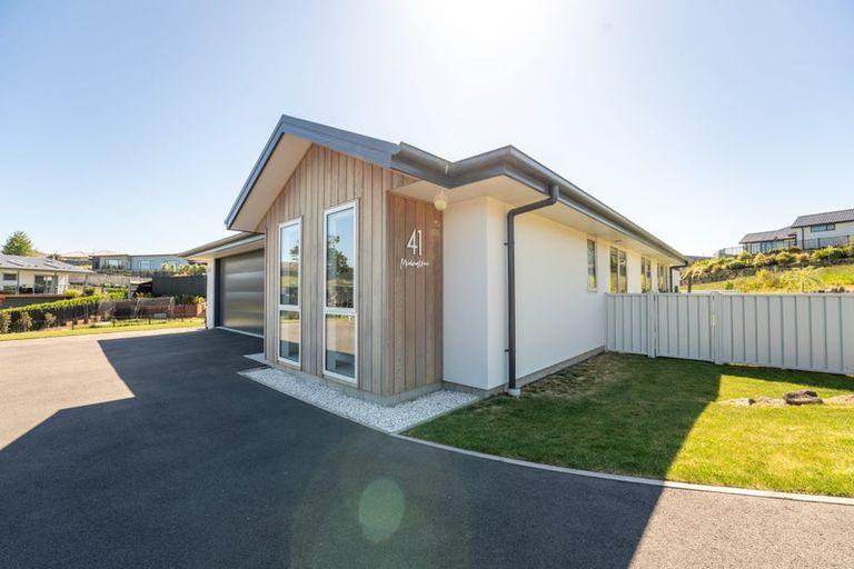 Photo of property in 41 Meadowstone Street, Gleniti, Timaru, 7910