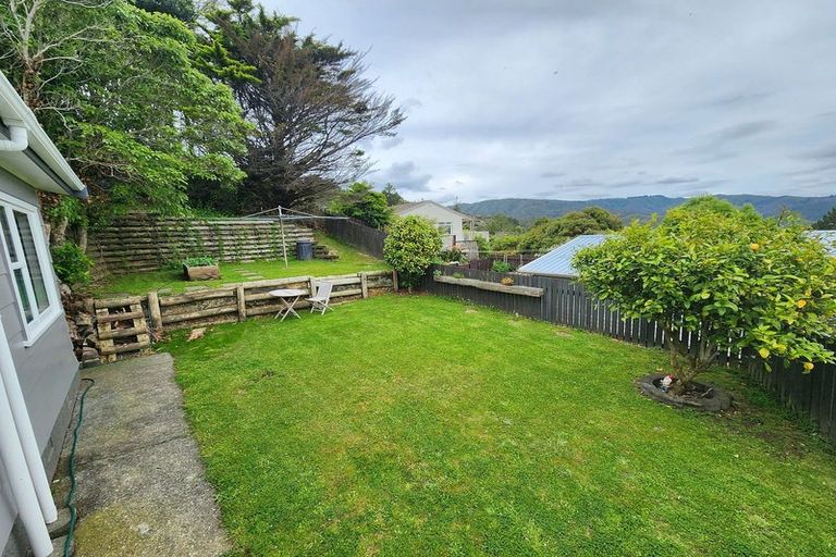 Photo of property in 70 Lord Street, Stokes Valley, Lower Hutt, 5019
