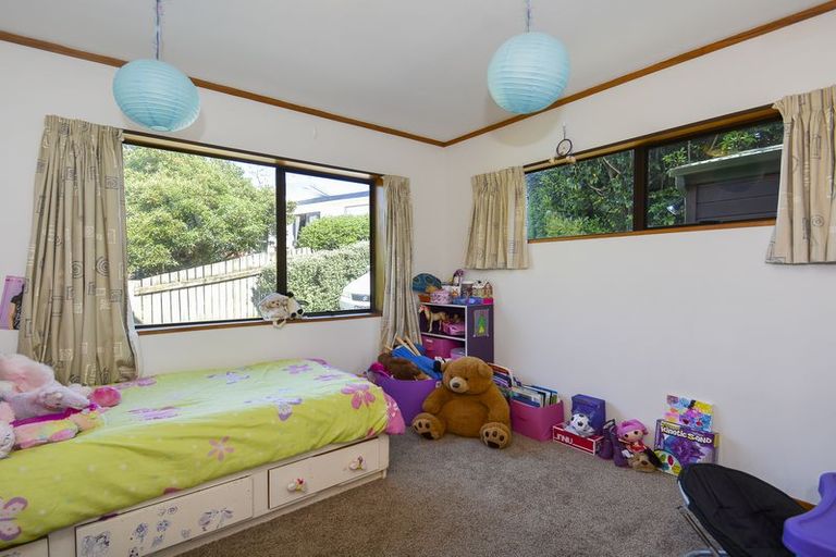 Photo of property in 9 D'urville Way, Welcome Bay, Tauranga, 3112