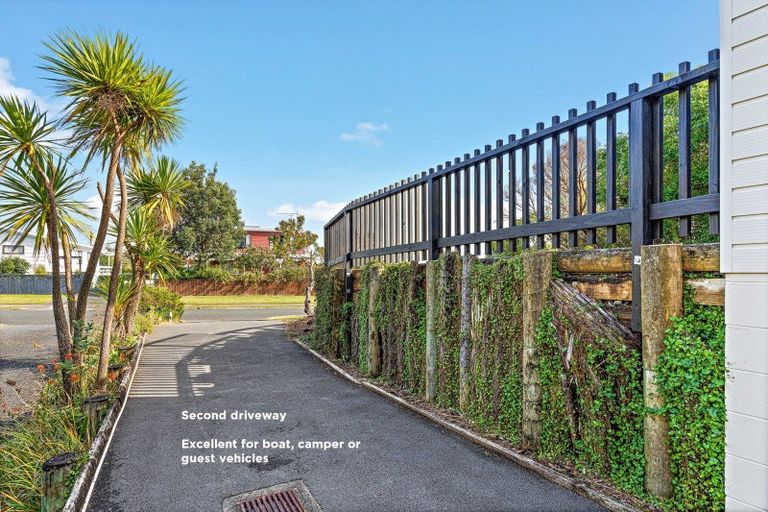 Photo of property in 51 Fidelis Avenue, Snells Beach, 0920