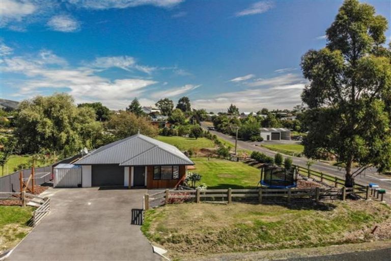 Photo of property in 2 Snowdon Street, Allanton, Mosgiel, 9092