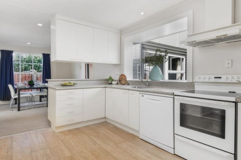 Photo of property in 5 Greenock Street, Redwood, Christchurch, 8051