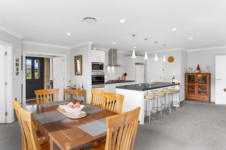 Photo of property in 13 Feist Street, Carterton, 5713