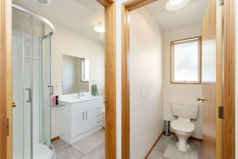 Photo of property in 2/31 Nottingham Avenue, Halswell, Christchurch, 8025