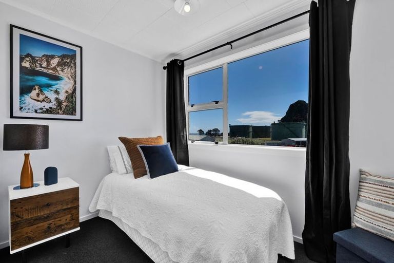 Photo of property in 27b Port View Crescent, Moturoa, New Plymouth, 4310