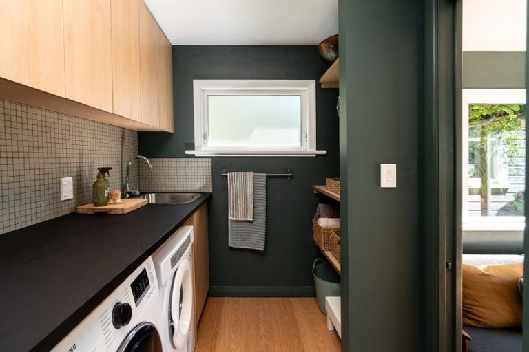 Photo of property in 166 Owen Street, Newtown, Wellington, 6021