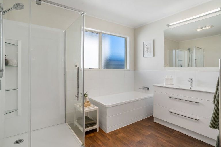 Photo of property in 7 Daley Place, Winton, 9720