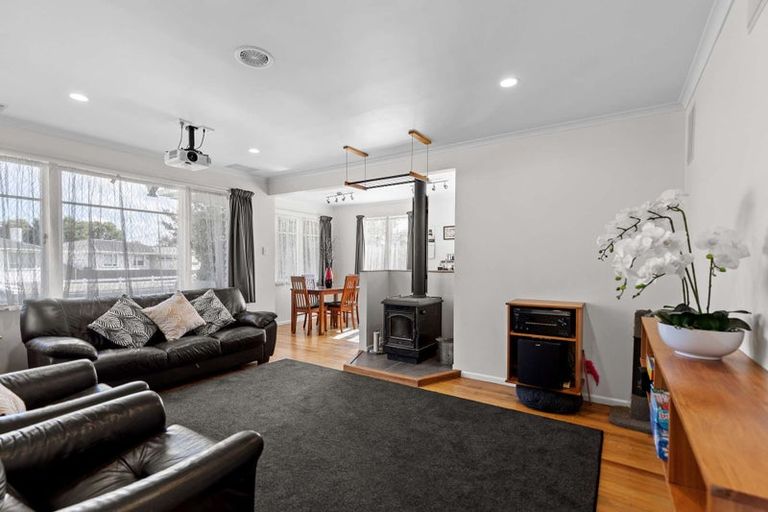 Photo of property in 71 Kettle Avenue, Awapuni, Palmerston North, 4412