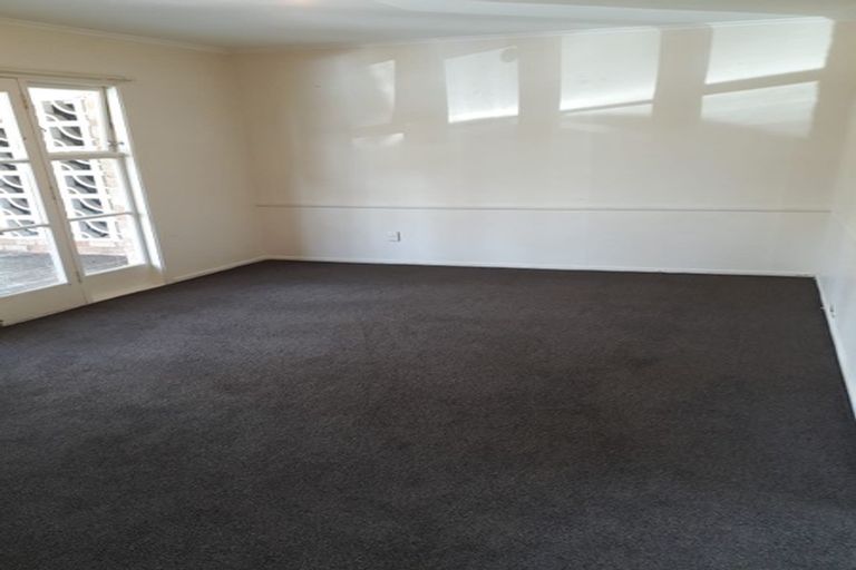 Photo of property in 4 Cooper Avenue, Holdens Bay, Rotorua, 3010