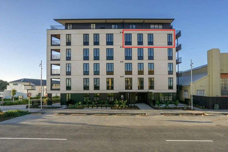Photo of property in 505/2 Launch Road, Hobsonville, Auckland, 0616