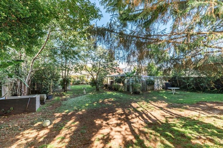 Photo of property in 41 Arawhata Road, Paraparaumu, 5032