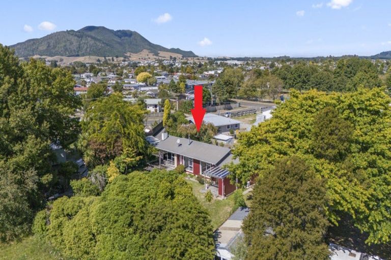 Photo of property in 8 Leslie Street, Taupo, 3330
