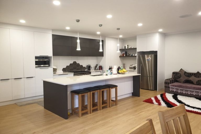 Photo of property in 195 Matua Road, Kumeu, 0810