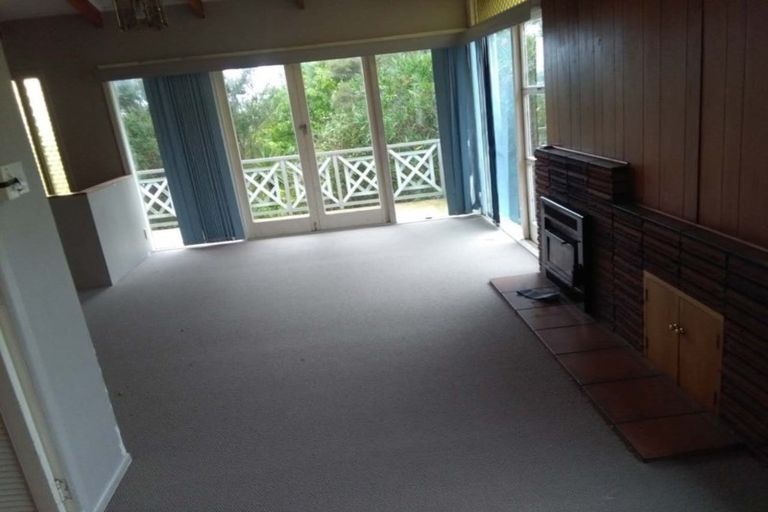 Photo of property in 30 William Souter Street, Forrest Hill, Auckland, 0620