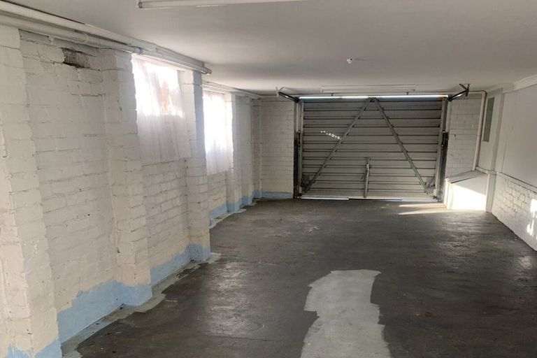 Photo of property in 119 Shakespeare Road, Milford, Auckland, 0620