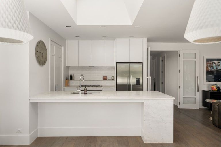 Photo of property in 22 Oceanview Road, Mount Maunganui, 3116