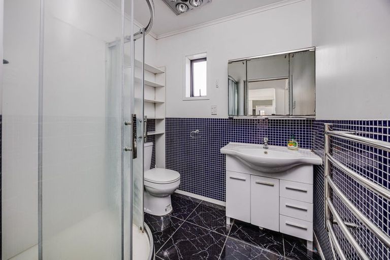 Photo of property in 52 Hillcrest Road, Papatoetoe, Auckland, 2025