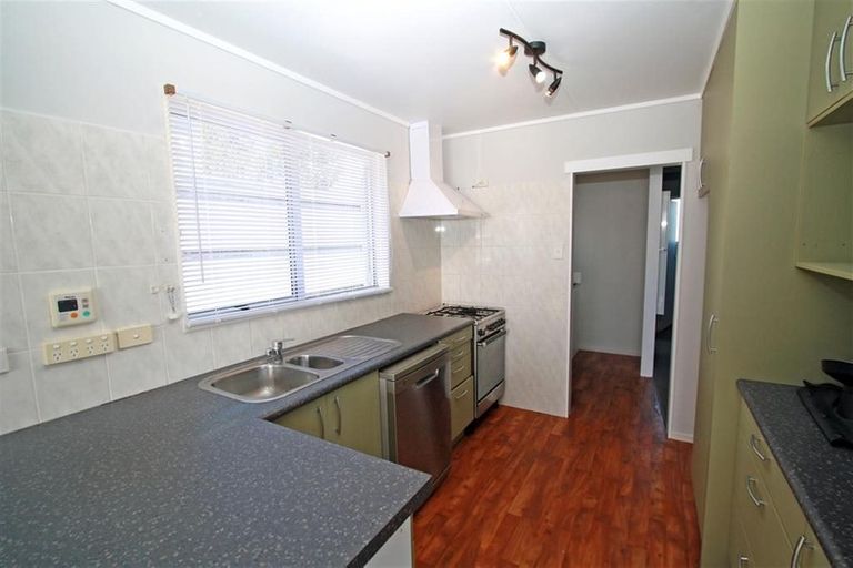 Photo of property in 3b Tavistock Street, Westown, New Plymouth, 4310