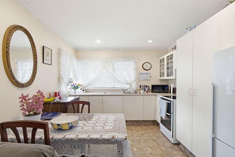 Photo of property in 15 Kingsbury Avenue, Rangiora, 7400
