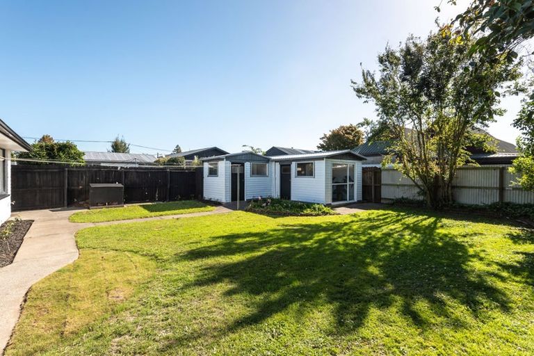 Photo of property in 51 Highsted Road, Bishopdale, Christchurch, 8053