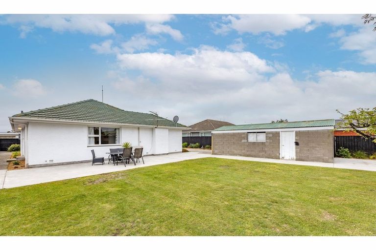 Photo of property in 79 Bridge Street, New Brighton, Christchurch, 8062