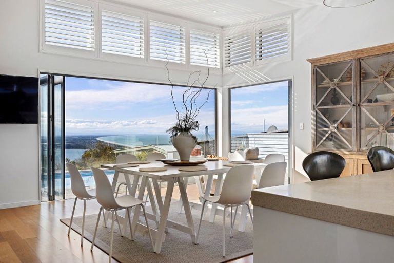 Photo of property in 115 Panorama Road, Clifton, Christchurch, 8081