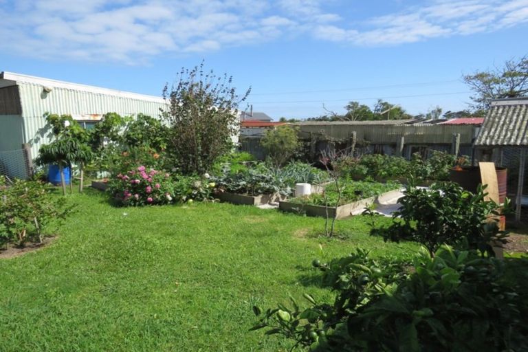 Photo of property in 7 Greenfield Street, Hector, 7822