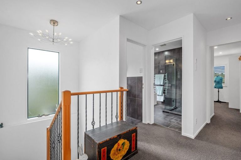 Photo of property in 6 Carol Lee Place, Albany Heights, Auckland, 0632