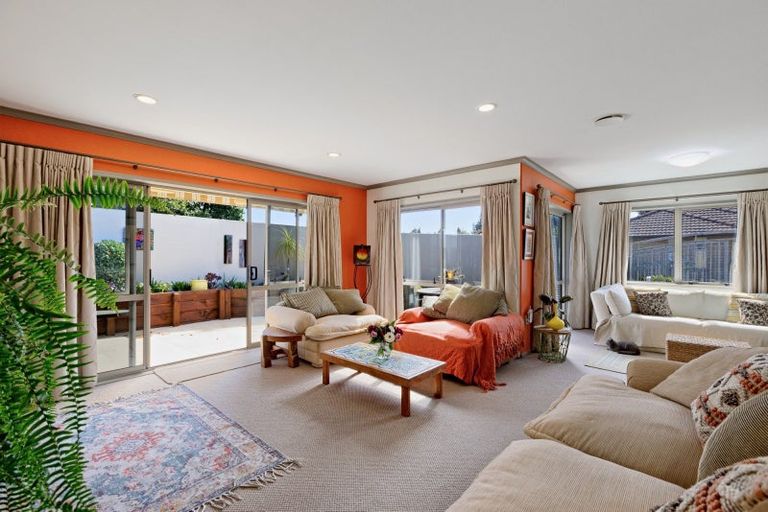 Photo of property in 2 Havenbrook Way, Pyes Pa, Tauranga, 3112