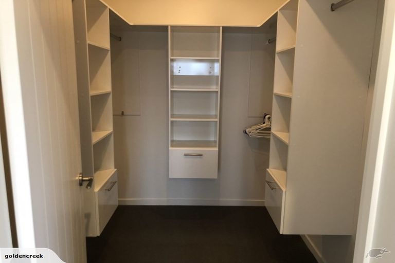 Photo of property in 8 Travis View Drive, Fairview Heights, Auckland, 0632