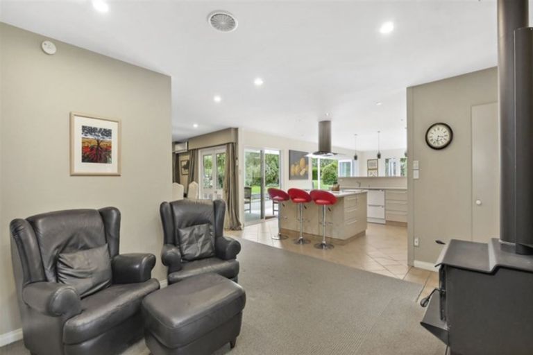 Photo of property in 152 Ashworths Road, Amberley, 7481