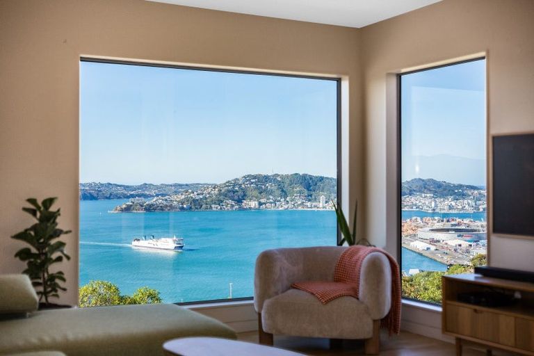 Photo of property in 8 Elgin Way, Khandallah, Wellington, 6035