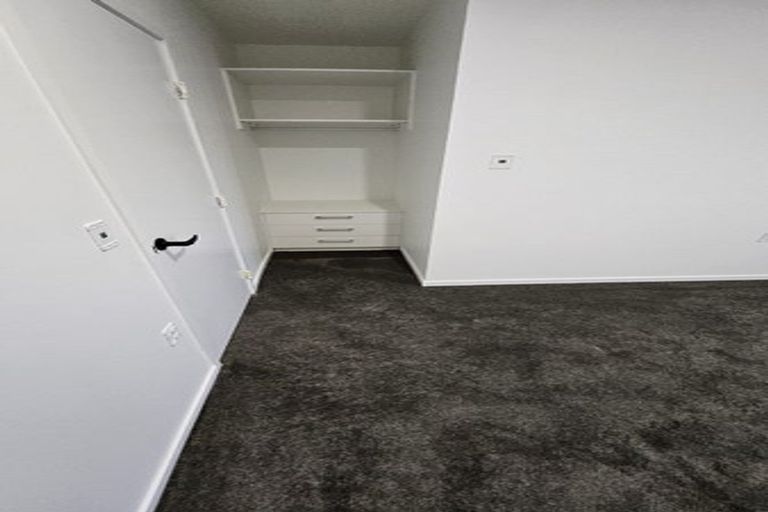 Photo of property in 13 Deanna Drive, West Harbour, Auckland, 0618