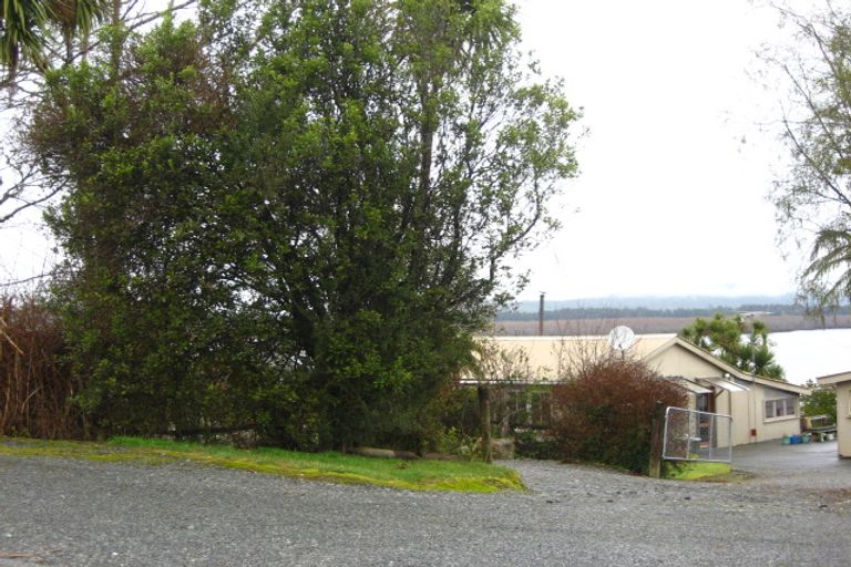 Photo of property in 66 Koe Street, Moana, 7872